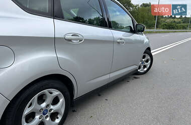 Минивэн Ford C-Max 2012 в 