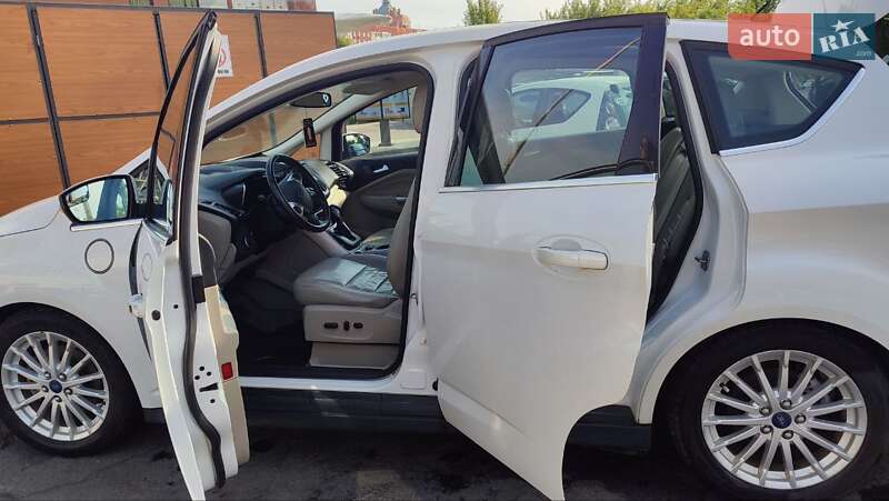 Минивэн Ford C-Max 2015 в Львове