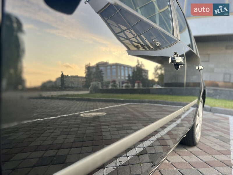 Минивэн Ford C-Max 2008 в Луцке