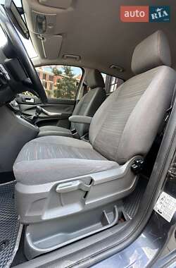 Минивэн Ford C-Max 2009 в 