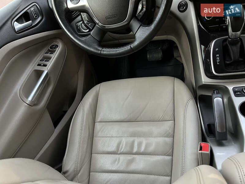 Мінівен Ford C-Max 2015 в Рівному фото 47 Мінівен Ford C-Max 2015 в Рівному