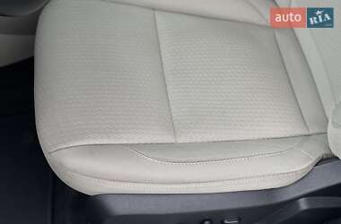 Минивэн Ford C-Max 2017 в 