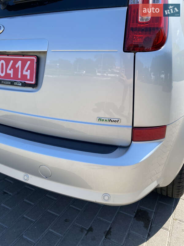 Минивэн Ford C-Max 2009 в Ровно