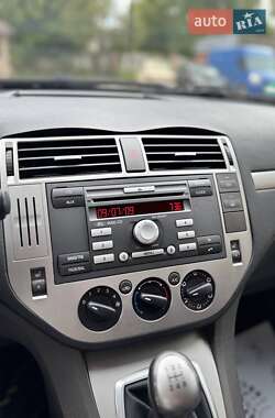 Мінівен Ford C-Max 2009 в 