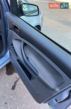 Мінівен Ford C-Max 2007 в 