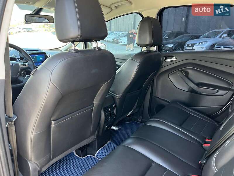 Мінівен Ford C-Max 2016 в Львові