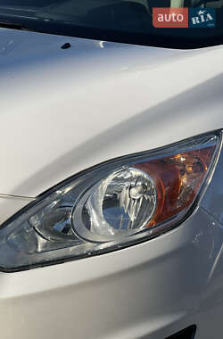 Минивэн Ford C-Max 2013 в 