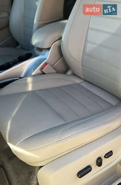 Минивэн Ford C-Max 2013 в 