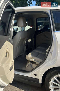 Минивэн Ford C-Max 2013 в 