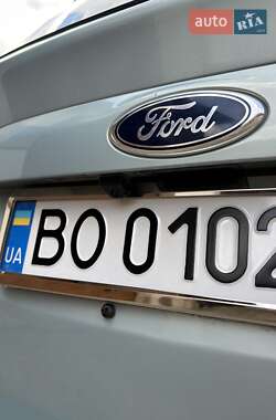Минивэн Ford C-Max 2012 в 