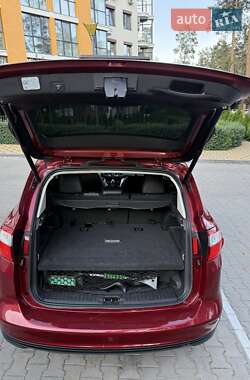 Мінівен Ford C-Max 2015 в 
