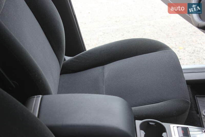 Минивэн Ford C-Max 2006 в Днепре