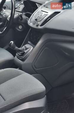 Минивэн Ford C-Max 2012 в 