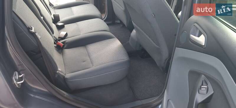 Минивэн Ford C-Max 2012 в Остроге