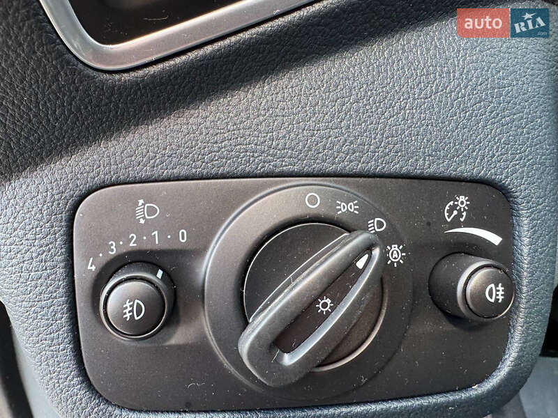 Мінівен Ford C-Max 2012 в Стрию