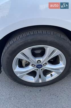 Минивэн Ford C-Max 2013 в 