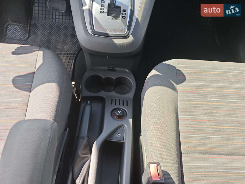 Минивэн Ford C-Max 2010 в Калуше