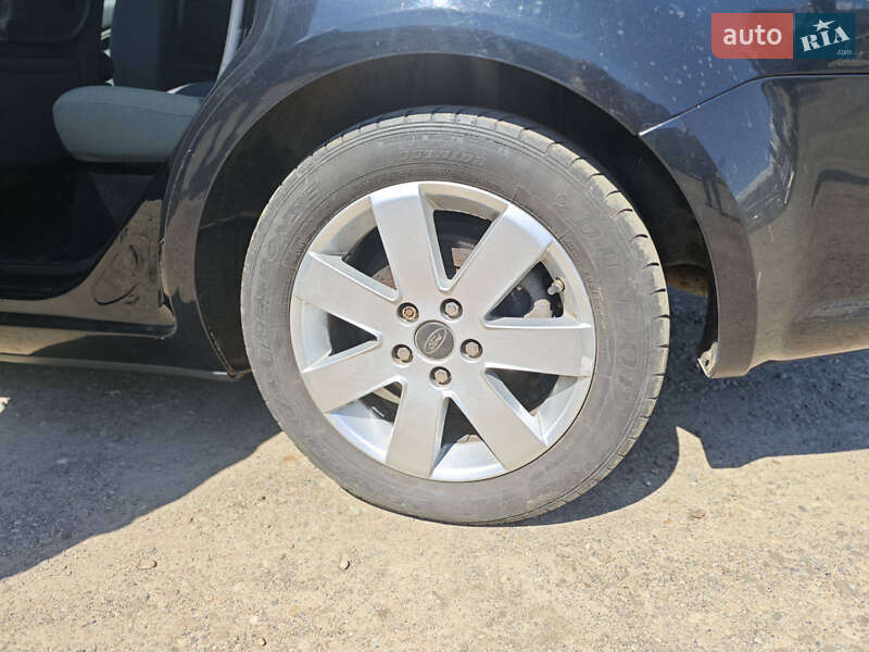 Минивэн Ford C-Max 2010 в Калуше