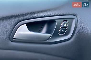 Минивэн Ford C-Max 2018 в 