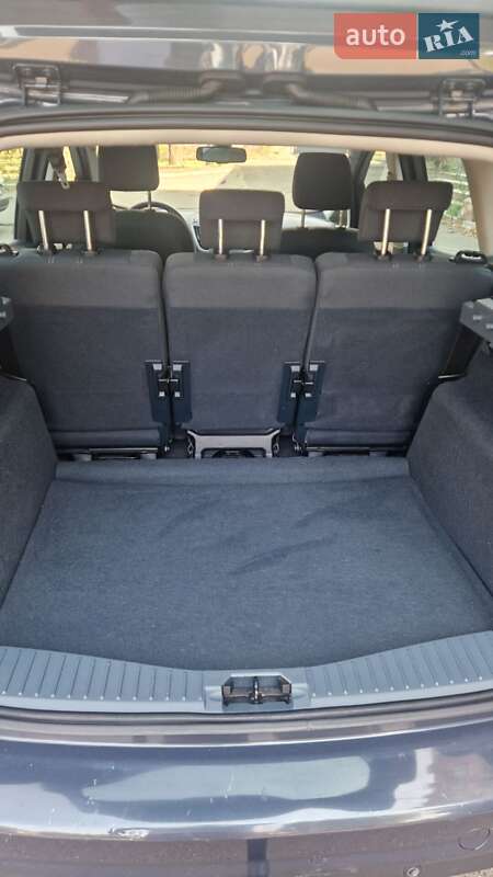 Мінівен Ford C-Max 2011 в Миколаєві