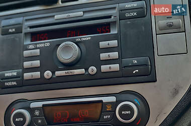 Минивэн Ford C-Max 2010 в 
