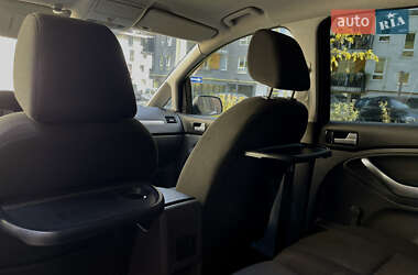 Минивэн Ford C-Max 2010 в 