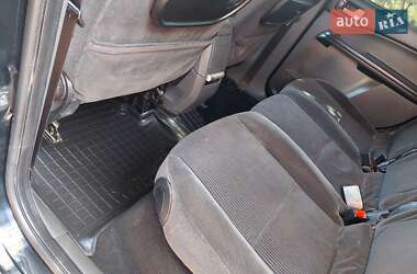 Минивэн Ford C-Max 2004 в 