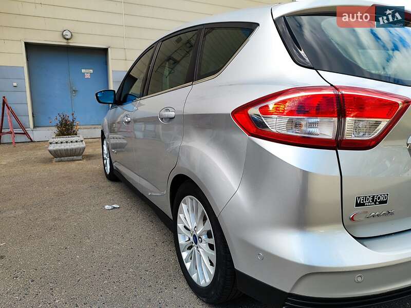 Минивэн Ford C-Max 2017 в Сумах