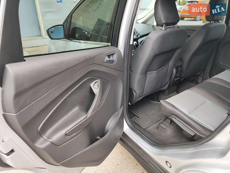 Минивэн Ford C-Max 2017 в Сумах