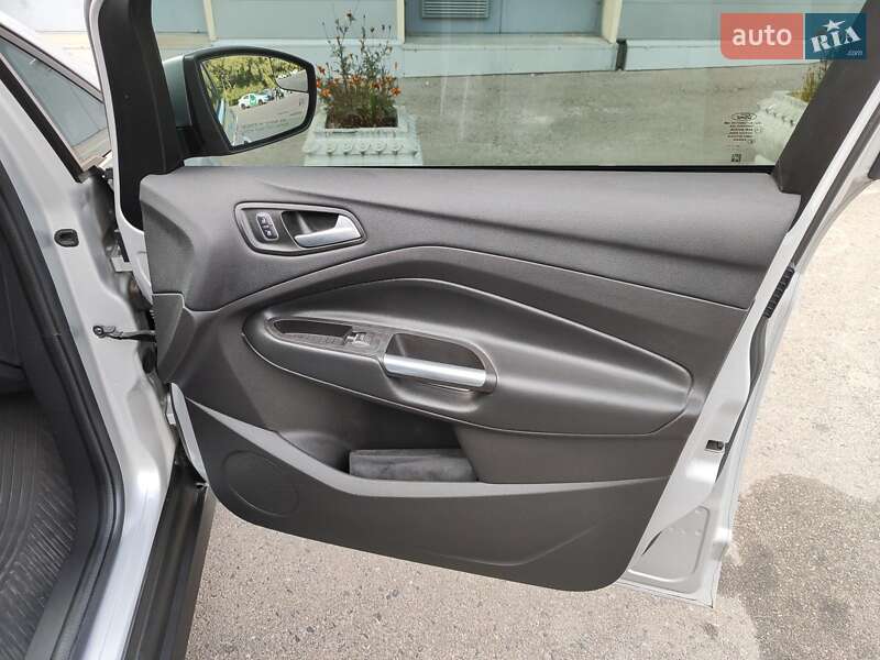 Минивэн Ford C-Max 2017 в Сумах