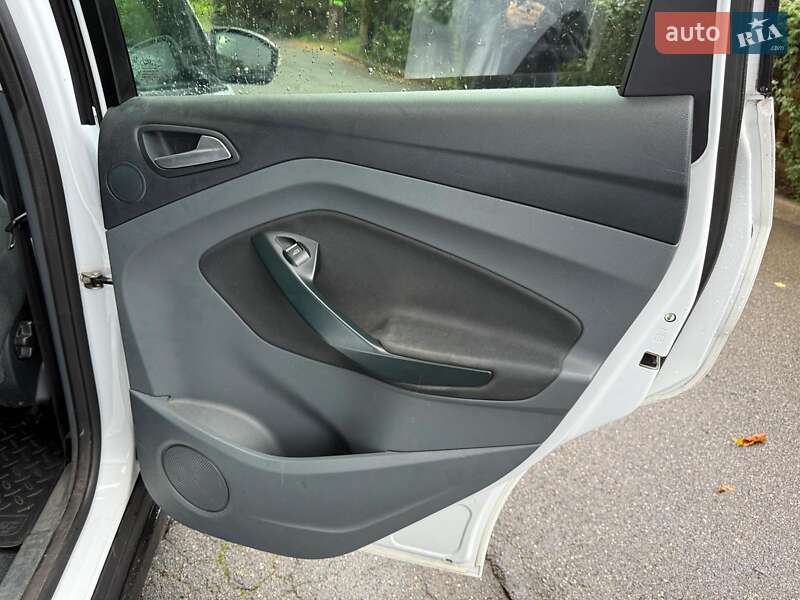 Минивэн Ford C-Max 2012 в Киеве фото 18 Минивэн Ford C-Max 2012 в Киеве