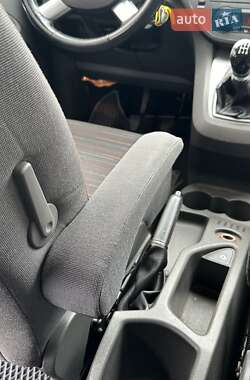 Минивэн Ford C-Max 2009 в 