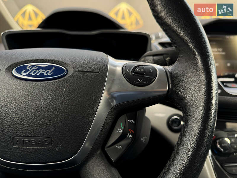 Мінівен Ford C-Max 2015 в Києві