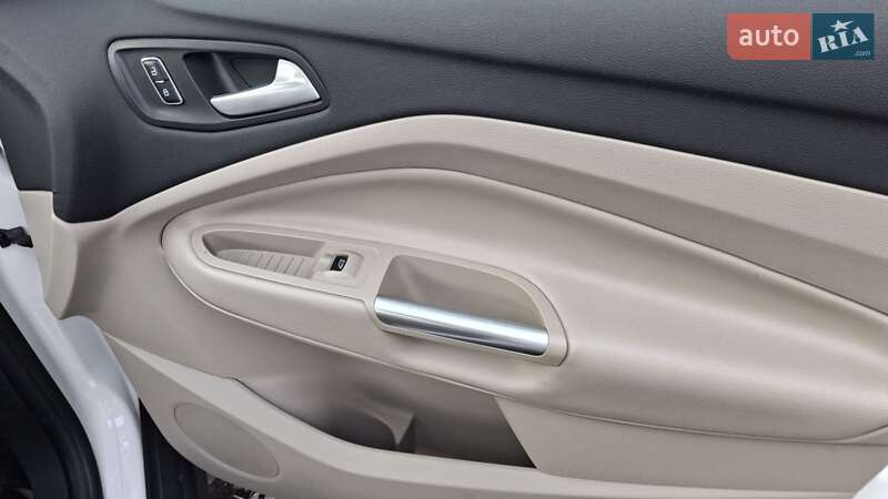 Мінівен Ford C-Max 2016 в Шепетівці фото 23 Мінівен Ford C-Max 2016 в Шепетівці