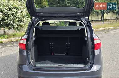 Минивэн Ford C-Max 2013 в 