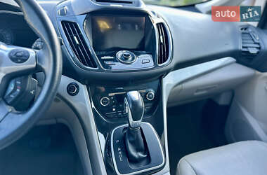 Минивэн Ford C-Max 2016 в 