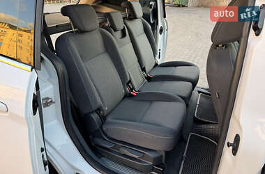 Мінівен Ford C-Max 2011 в 