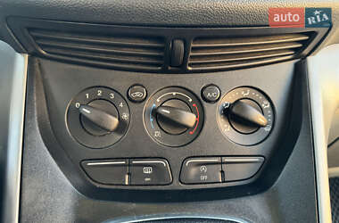 Мінівен Ford C-Max 2011 в 