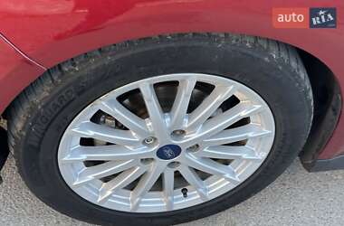 Минивэн Ford C-Max 2016 в 