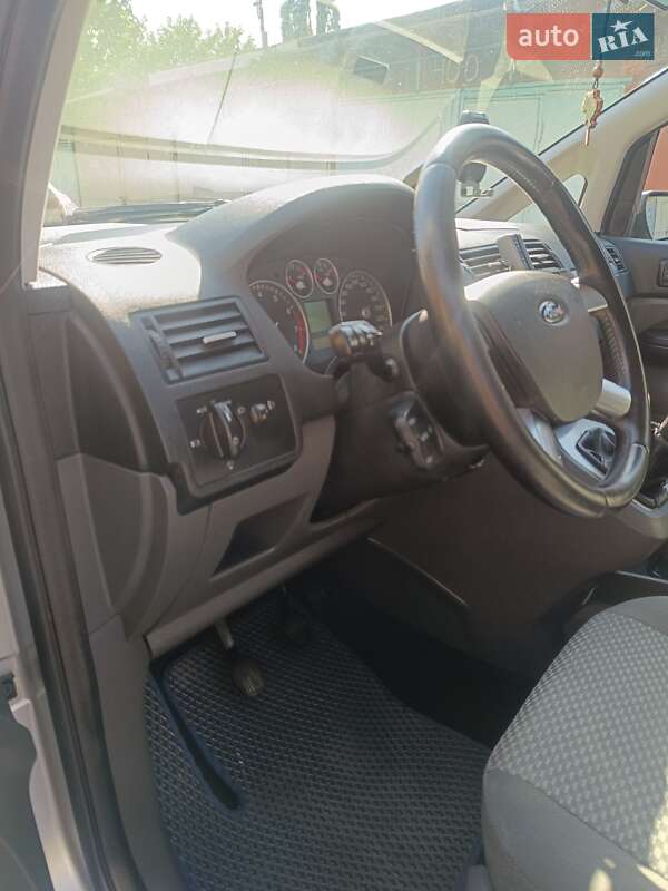 Мінівен Ford C-Max 2006 в Харкові фото 13 Мінівен Ford C-Max 2006 в Харкові
