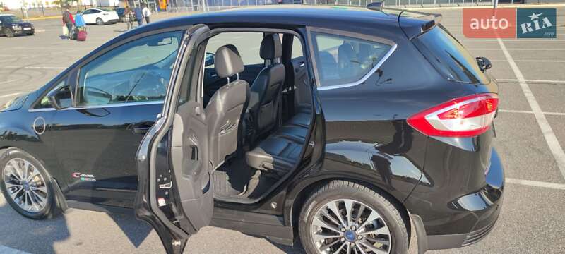 Минивэн Ford C-Max 2017 в Киеве