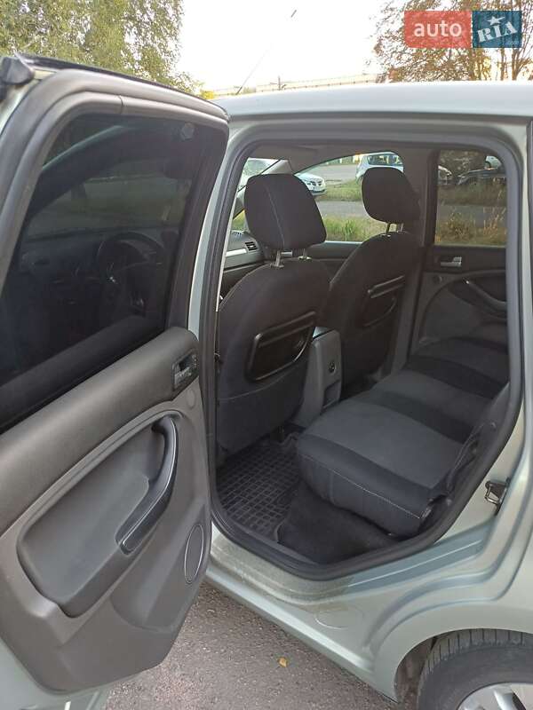 Мінівен Ford C-Max 2010 в Коростені