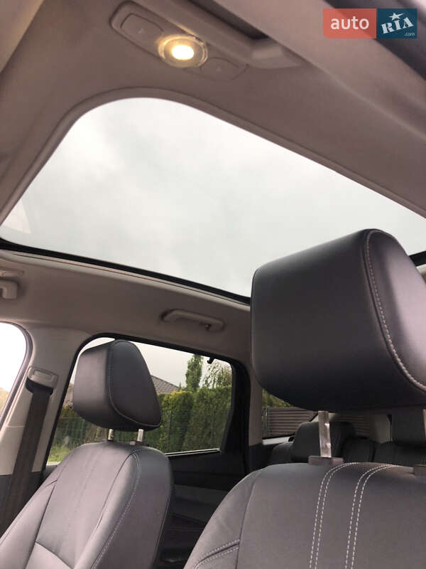 Минивэн Ford C-Max 2011 в Стрые
