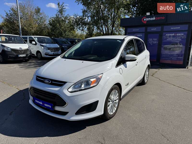 Минивэн Ford C-Max 2017 в 