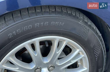 Мінівен Ford C-Max 2011 в 