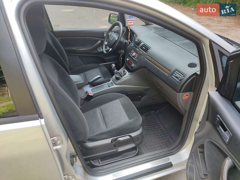 Минивэн Ford C-Max 2010 в Дрогобыче