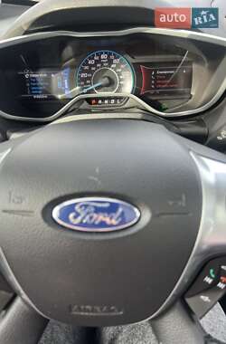 Мінівен Ford C-Max 2013 в 