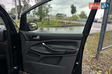 Минивэн Ford C-Max 2009 в 