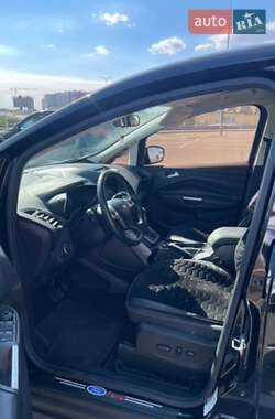 Минивэн Ford C-Max 2017 в 