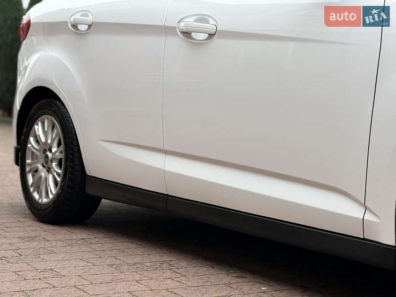 Минивэн Ford C-Max 2011 в Стрые
